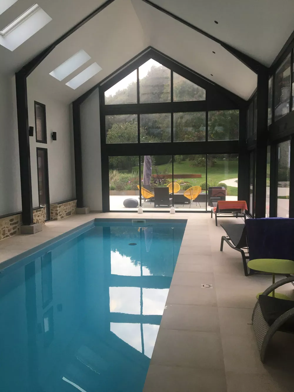Piscine intérieure 10,00m x 3,00 m – Dinan (22)